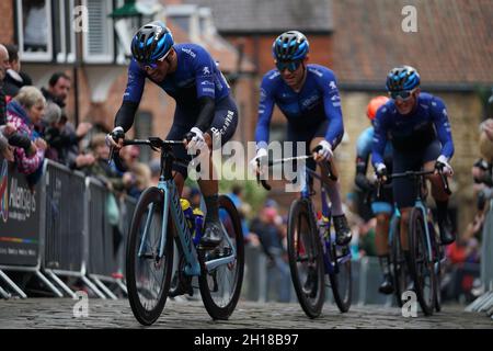 Canyon DHB Sungod's Jacob Scott (left) and Charlie Tanfield (centre) in action during the Men's Road Race during the British Cycling National Championships Road Race through Lincoln. Picture date: Sunday October 17, 2021. Stock Photo