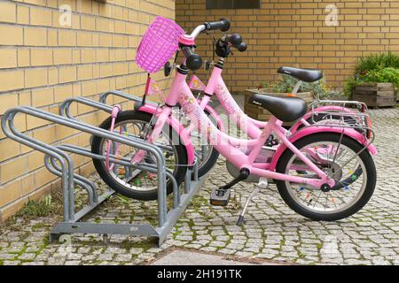 Wieg contrast misdrijf pink bicycles as merchandising of the product line Lillifee from the german  publishing house Coppenrath in front of a kindergarten in Berlin Stock  Photo - Alamy