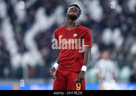 Torino, Italy. 17th Oct, 2021. Tammy Abraham of As Roma looks dejected during the Serie A match between Juventus Fc and As Roma at Allianz Stadium on October 17, 2021 in Turin, Italy. Credit: Marco Canoniero/Alamy Live News Stock Photo