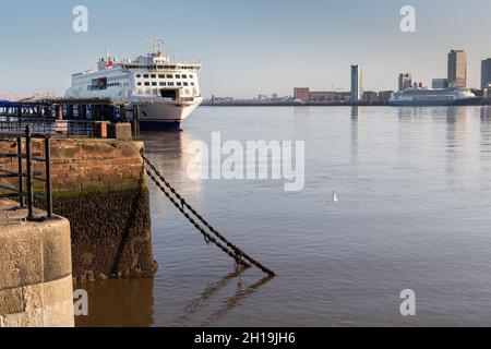Birkenhead, UK: MS Stena Embla docked on River Mersey, opposite Liverpool's waterfront. Passenger service to Belfast. Stock Photo