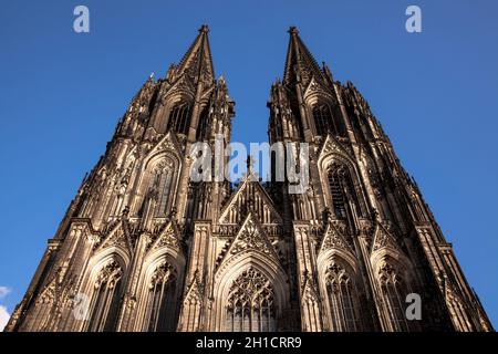 after the removing of a 30 meter high scaffolding, which was hanging at a height of 105 meters on the north tower of the cathedral, the west facade is Stock Photo