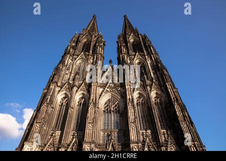 after the removing of a 30 meter high scaffolding, which was hanging at a height of 105 meters on the north tower of the cathedral, the west facade is Stock Photo