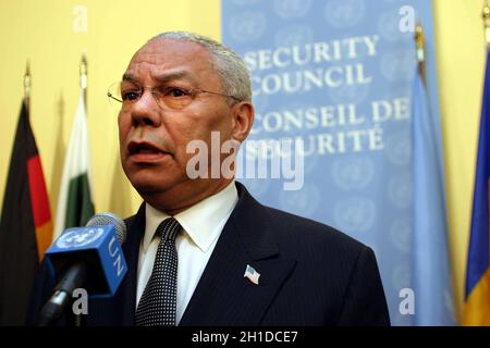 New York City - Colin Powell, United States. 22nd July, 2004. Secretary-of-State, along with John Danforth, the new United States ambassador to the United Nations, met with Kofi Annan about the current situation in Sudan. Photo Credit: G. Fabiano/Sipa Press/ColinPowellUN.01/0407230341 Credit: Sipa USA/Alamy Live News Stock Photo