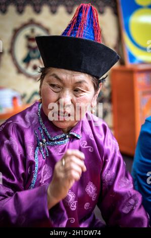 Naryn-Atsagat zone, near Oulan Oude (ulan ude), Siberia, Russia - Mars 09, 2020 : Portrait of buryat woman in traditional costume. Buryatia republic, Stock Photo