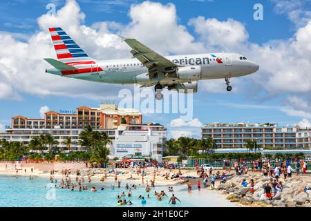 Sint Maarten – September 17, 2016: American Airlines Airbus A319 airplane at Sint Maarten airport (SXM) in Sint Maarten. Airbus is a European aircraft Stock Photo