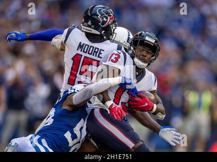 Houston Texans wide receiver Cecil Shorts (18) takes the field during an  NFL football training camp at the Methodist Training Center on Monday  August 3, 2015 in Houston. (AP Photo/Bob Levey Stock