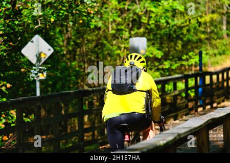 ALPHARETTA, GEORGIA - October 23, 2019: The Big Creek Greenway is over 20 miles of paved and board fitness trails spanning two counties north of Atlan Stock Photo