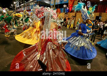 salvador, bahia / brazil - february 14, 2015: Members of the Afro Male DeBale block are seen in the Campo Grande neighborhood during Carnival celebrat Stock Photo