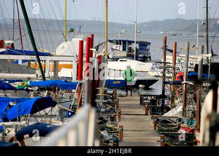 salvador, bahia / brazil - january 5, 2017: boats are seen anchored at the pier in the Ribeira neighborhood in the city of Salvador. *** Local Caption Stock Photo