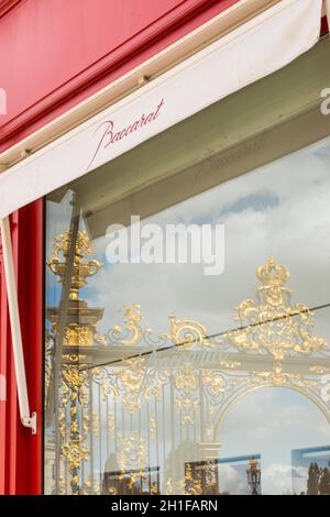 FRANCE. MEURTHE-ET-MOSELLE (54). NANCY. THE BACCARAT SHOP, NEAR THE STANISLAS PLACE Stock Photo