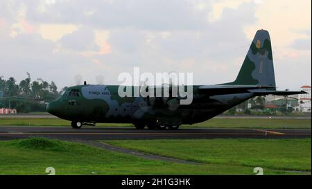 salvador, bahia / brazil  - July 6, 2014: C-130 Hercules of the Brazilian Air Force (FAB) prepares to take off on Salvador airport runway. *** Local C Stock Photo