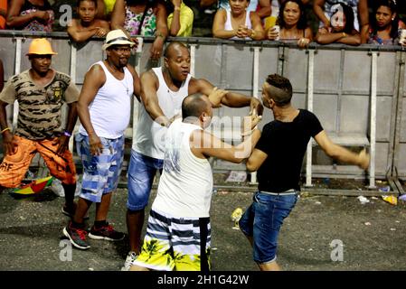 salvador, bahia / brazil - february 14, 2015: people are seen fighting in the Campo Grande neighborhood during the carnival in the city of Salvador. Stock Photo