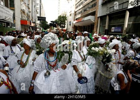 salvador, bahia / brazil - january 14, 2016: baianas are seen during a procession with disetino the church of Bonfim in the city of Salvador.  *** Loc Stock Photo