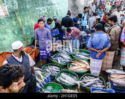 Chittagong, Bangladesh, December 23, 2017: Fish vendors at the market near Karnaphuli River in Chittagong Stock Photo