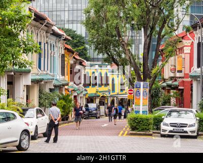 Many houses of Emerald Hill Rd are nice examples of Chinese Baroque architecture - Singapore Stock Photo