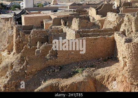 Ruins of mountain oasis Chebika at border of Sahara, Tunisia Stock Photo