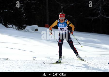 Janina Hettich (SC Schönwald) im Anstieg bei der IBU Biathlon-Weltmeisterschaft Antholz 2020 Stock Photo