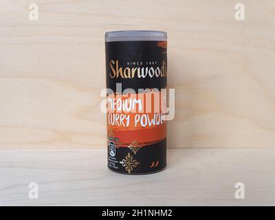 LONDON, UK - CIRCA DECEMBER 2020: Sharwood's medium curry powder Stock Photo