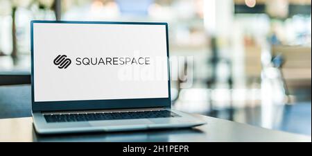 POZNAN, POL - SEP 23, 2020: Laptop computer displaying logo of Squarespace, Inc., an American company, that provides software as a service for website Stock Photo