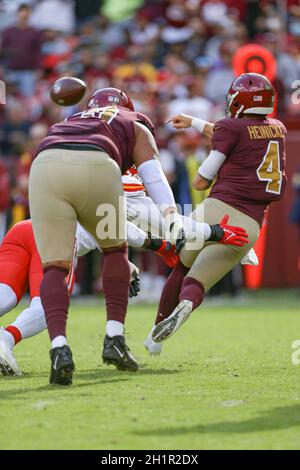 File:Kansas City Chiefs at Washington Football Team, October 17, 2021  (51608431976).jpg - Wikimedia Commons