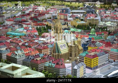 'Königreich der Eisenbahnen' im Wiener Prater, das größte Kleinmodell Österreichs zeigt ganz Wien im Miniaturformat - 'Kingdom of the Railways' in the Stock Photo