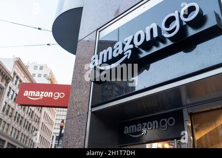San Francisco, United States. 18th Oct, 2021. An Amazon Go store sign is seen in San Francisco, California, United States on October 18, 2021. (Photo by Yichuan Cao/Sipa USA) Credit: Sipa USA/Alamy Live News Stock Photo