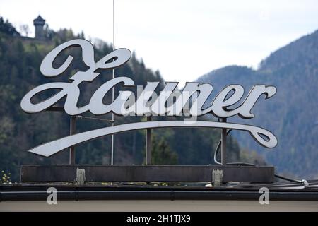 Das Zauner Esplanaden-Cafe in Bad Ischl, Salzkammergut, Oberösterreich, Österreich, Europa - The world-famous Cafe Zauner in Bad Ischl, Salzkammergut, Stock Photo