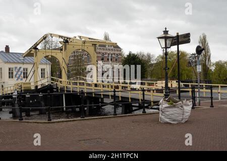 The Rembrandt Bridge - Rembrandtbrug – was Built in 1983 as a Replica of a 17th Century Bridge - Leiden Stock Photo