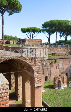 Hippodrome of Domitian on the Palatine Hill, view of the ruins of several important ancient  buildings. It is one of the oldest parts of the city, Rom Stock Photo