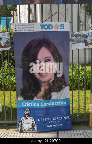 Ciudad De Buenos Aires, Argentina. 17th Oct, 2021. Poster of Cristina Fernández de Kirchner that says Cristina conduction. (Photo by Esteban Osorio/Pacific Press/Sipa USA) Credit: Sipa USA/Alamy Live News Stock Photo