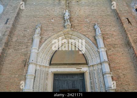 Exterior of the Basilica di Santa Maria Gloriosa dei Frari. Stock Photo