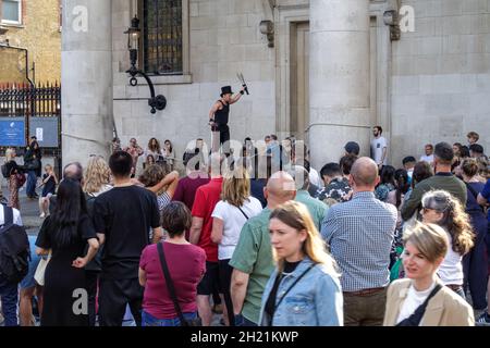 Tourists and shoppers at Covent Garden in London, England United Kingdom UK Stock Photo