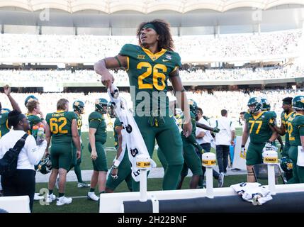 Waco Texas USA. 16th Oct 2021. Baylor Bears wide receiver Jonah