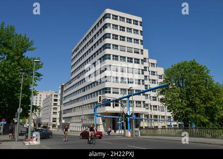 Shell House, Reichpietschufer, Tiergarten. Mitte, Berlin, Germany Stock Photo