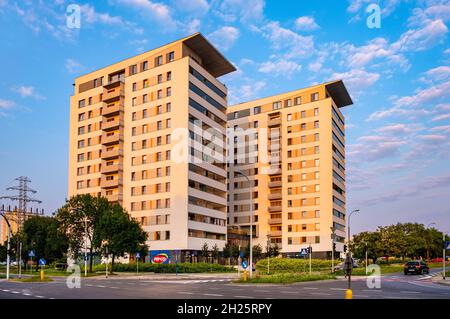 Warsaw, Poland - July 24, 2021: Twin towers od high rise residential project Dereniowa 60 at Dereniowa and Ciszewskiego street junction in Ursynow Stock Photo