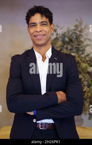 Cuban dancer Carlos Acosta poses during the portrait session at the Teatro Real in Madrid. (Photo by Atilano Garcia / SOPA Images/Sipa USA) Stock Photo