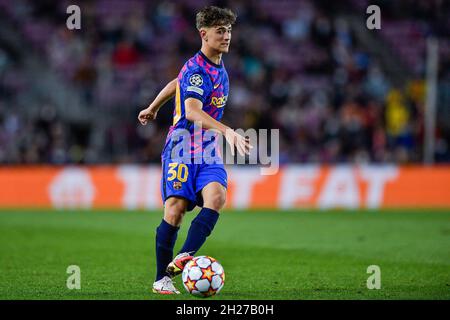 BARCELONA, SPAIN - OCTOBER 20: Gavi of FC Barcelona during the Group E - UEFA Champions League match between FC Barcelona and Dinamo Kiev at the Camp Nou on October 20, 2021 in Barcelona, Spain (Photo by Pablo Morano/Orange Pictures)