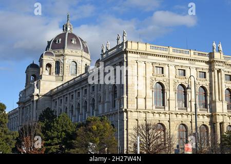 Das Kunsthistorische Museum (KHM) ist ein Kunstmuseum in der österreichischen Hauptstadt Wien. Es zählt zu den größten und bedeutendsten Museen der We Stock Photo