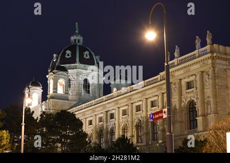 Das Kunsthistorische Museum (KHM) ist ein Kunstmuseum in der österreichischen Hauptstadt Wien. Es zählt zu den größten und bedeutendsten Museen der We Stock Photo