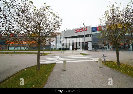 Lockdown in Österreich, geschlossenes Einkaufszentrum (Europa) - Lockdown in Austria, closed shopping center (Europe) Stock Photo