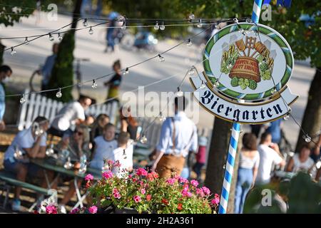 Biergarten im Olympiapark München in der Reihe 'Sommer in der Stadt' anstatt des abgesagten Oktoberfestes - Beer garden in the Olympiapark Munich in t Stock Photo