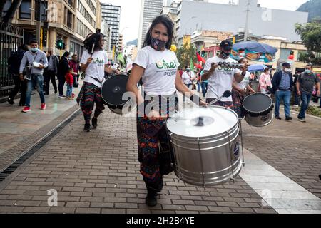 Bogota, Colombia, October 20, 2021. Batucada members participate during a protest against Colombia's government acts and laws in congress. In Bogota, Colombia on October 20, 2021. Stock Photo