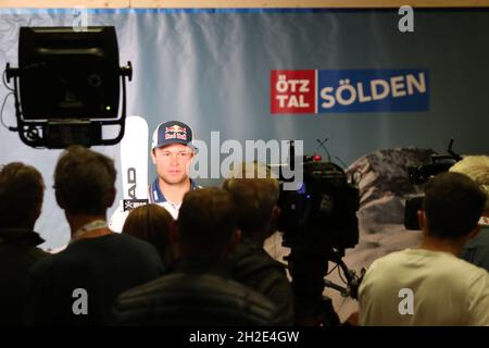 Solden, Austria. 21st Oct, 2021. Alpine Ski World Cup 2021-2022 - Press Conferences before the Giant Slalom opening race as part of the Alpine Ski World Cup in Solden on October 21, 2021; French alpine skier and Overall Winner Alexis Pinturault (Photo by Pierre Teyssot/ESPA-Images) Credit: European Sports Photo Agency/Alamy Live News Stock Photo
