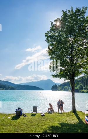 Kochel am See: Walchensee (Lake Walchen), beach in Oberbayern, Upper Bavaria, Bayern, Bavaria, Germany Stock Photo