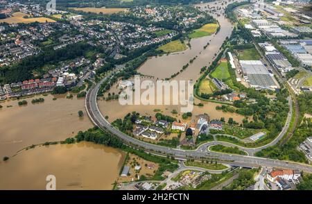 Luftbild, Ruhrhochwasser, Überschwemmung, Ruhrbrücke Bochumer Straße , Hattingen, Ruhrgebiet, Nordrhein-Westfalen, Deutschland Stock Photo