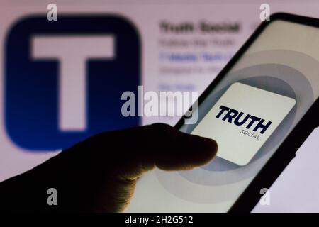 Brazil. 21st Oct, 2021. In this photo illustration, the Truth Social logo seen displayed on a smartphone. The social media app will be developed by Trump Media and Technology Group (TMTG). (Photo by Rafael Henrique/SOPA Images/Sipa USA) Credit: Sipa USA/Alamy Live News Stock Photo