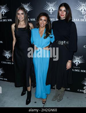 LOS ANGELES, CALIFORNIA, USA - OCTOBER 21: Alejandra Pelayo, actress Eva Longoria Baston and Mariana Padilla arrive at Brian Bowen Smith's Drivebys Book Launch And Gallery Viewing Presented By Casa Del Sol Tequila held at 8175 Melrose Ave on October 21, 2021 in Los Angeles, California, United States. (Photo by Xavier Collin/Image Press Agency) Stock Photo