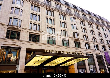 Entrance view of the long-established luxury hotel 'Breidenbacher Hof' in Düsseldorf, Germany. Stock Photo