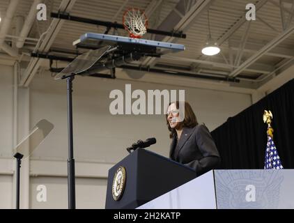 New York, USA. 22nd Oct, 2021. Vice President Kamala Harris delivers remarks at the Northeast Bronx YMCA in New York City on Friday, October 22, 2021. Photo by John Angelillo/UPI Credit: UPI/Alamy Live News Stock Photo