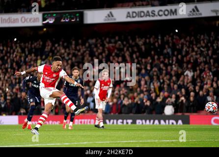 Arsenal's Pierre-Emerick Aubameyang before the Premier League match at ...